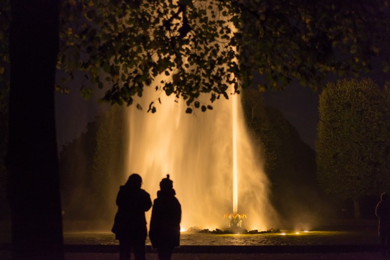 Fotodatei: illumination-grosser-garten-104