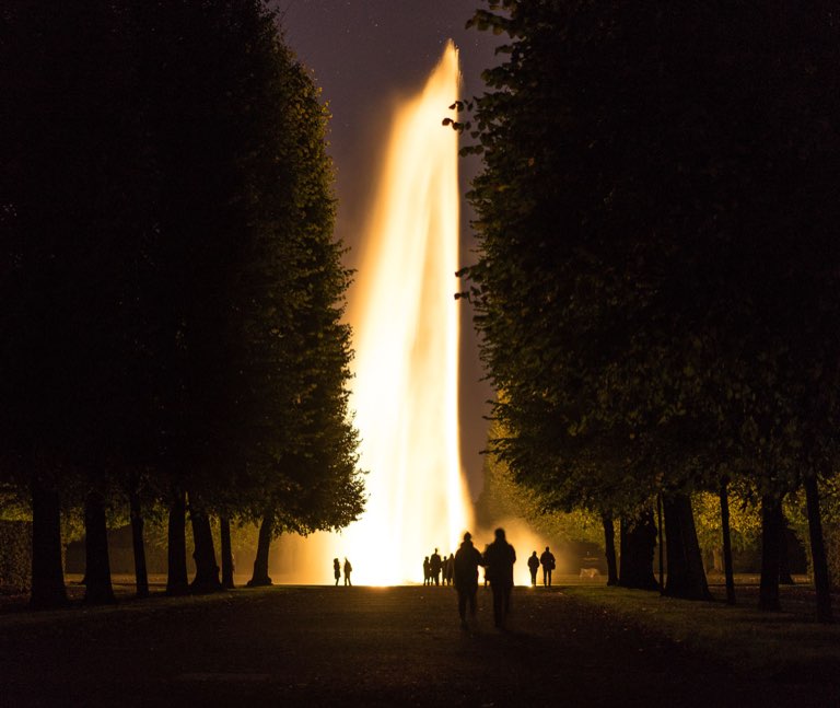 Fotodatei: illumination-grosser-garten-106