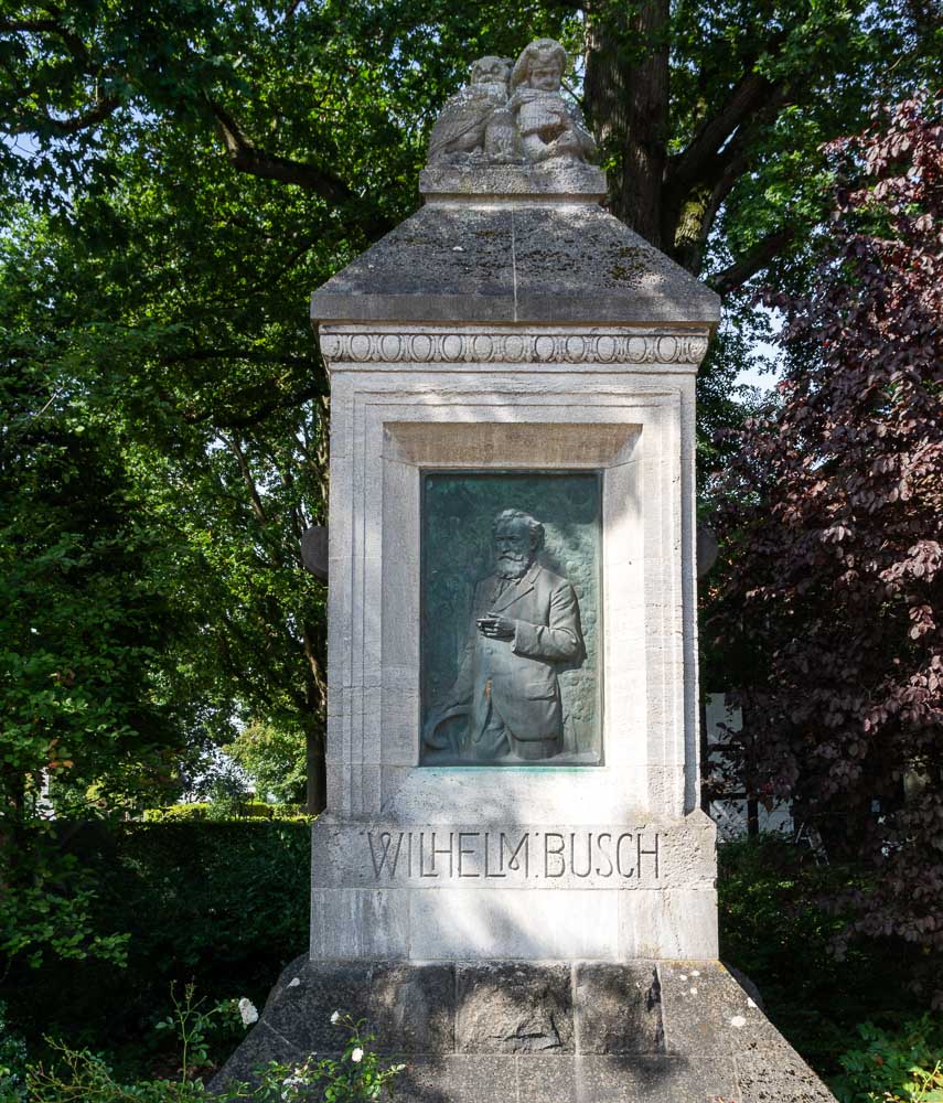 Wilhelm Busch Denkmal in Wiedensahl